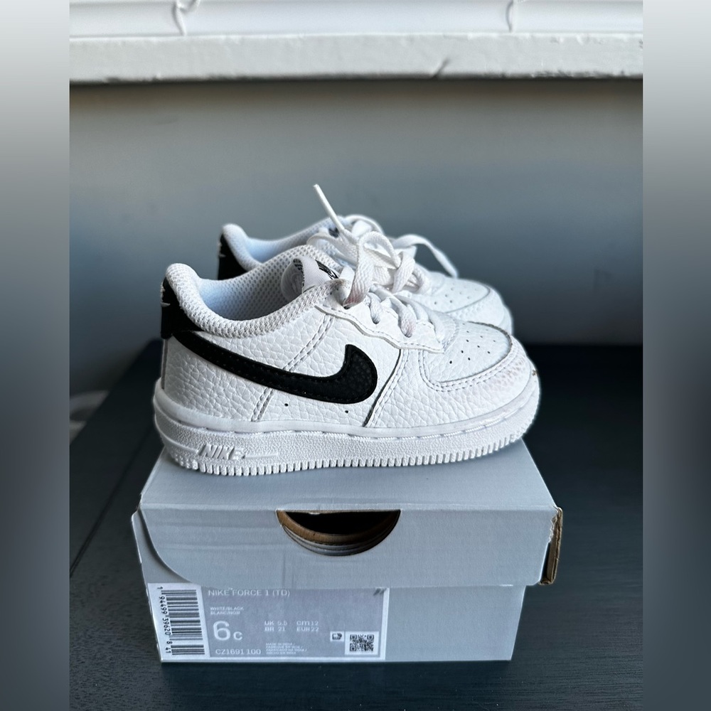 Air Force 1 Toddler White Black Size 6C